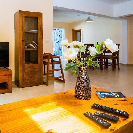 Villa Aleksandra Playa Blanca  Ngoại thất bức ảnh
